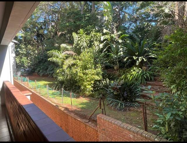 3 BEDROOM APARTMENT FOR SALE IN GLENWOOD
